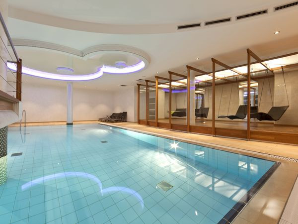 Silvester-Träume im Ringhotel Am Stadtpark Lünen – 3/4/5 Nächte mit Gala, Wellness & Genuss