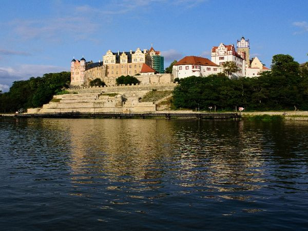 Silvester 2025/2026 in Bernburg – 5 Tage Kurzurlaub mit Silvesterparty im Askania Hotel & Brauhaus