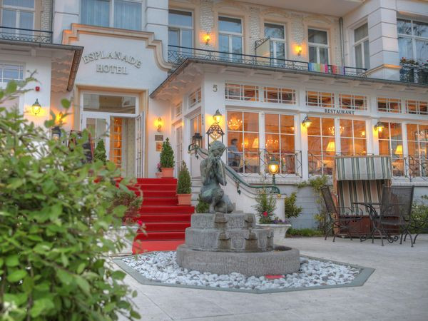 Silvester 2025/26 auf Usedom – Villa Esplanade Heringsdorf mit Gala, Wintermarkt & Wellness