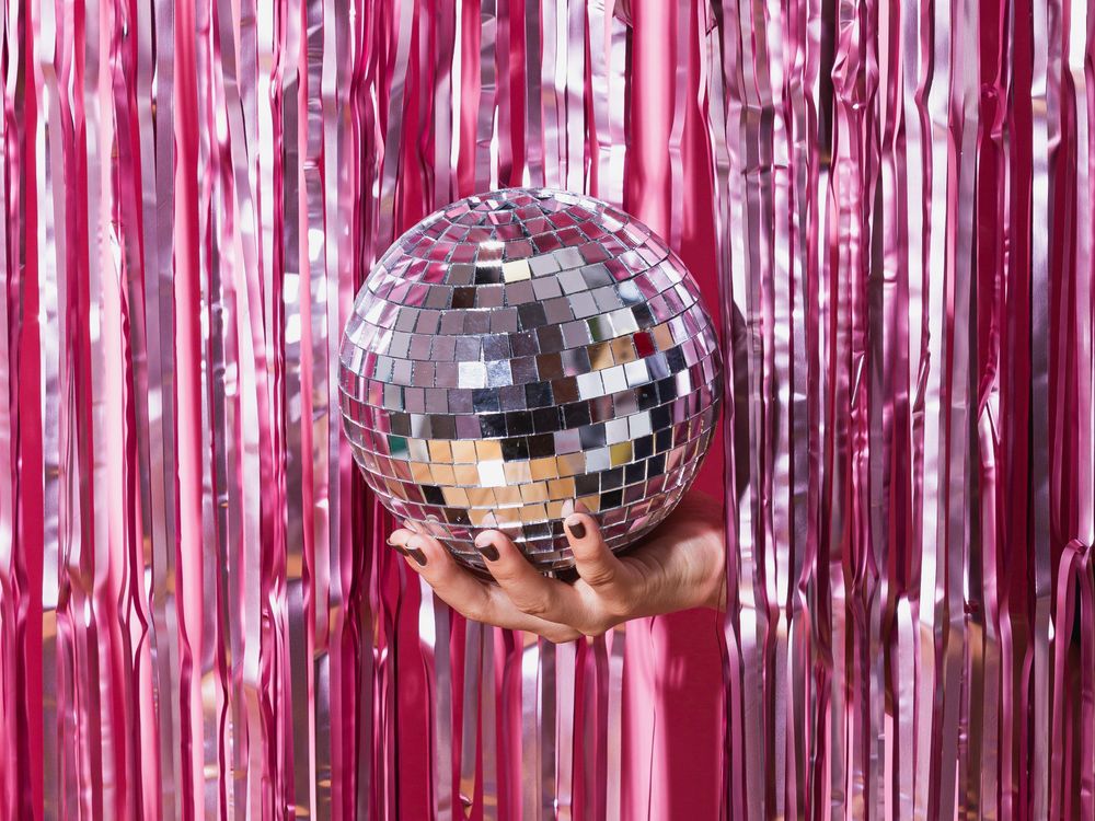 Silvesterveranstaltung: 80's Express Silvesternacht 2023  + Brothersmind DJ Team im GLAD-HOUSE
