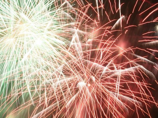 Silvesterveranstaltung: Städtereise über Silvester 2024 nach Frankfurt ins Hotel Frankfurt Messe by Meliá