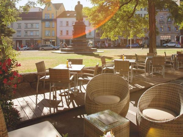 Silvester in Eisenach feiern: Jahreswechsel im Vienna House Thüringer Hof erleben