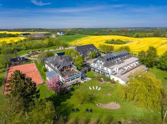 Silvesterveranstaltung: HofHotel Krähenberg Grömitz