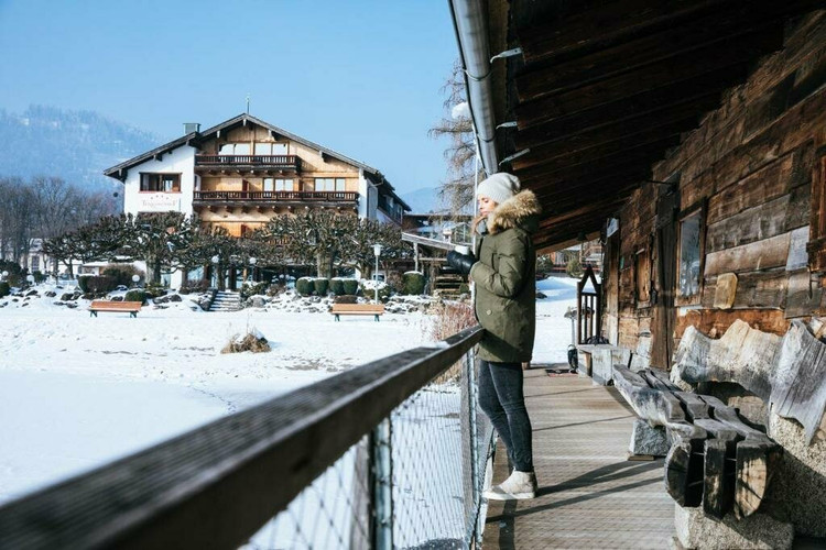 Flyer der Silvesterveranstaltung: Eine ganze Woche relaxen im Hotel Terrassenhof