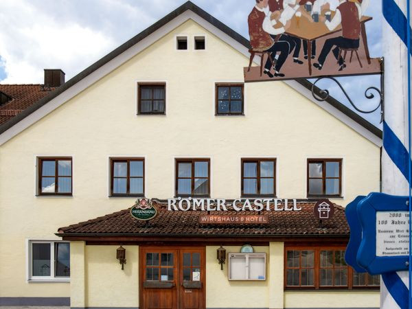 Prosit Neujahr im Altmühltal: Silvesterzauber im Hotel Römercastell in Bayern