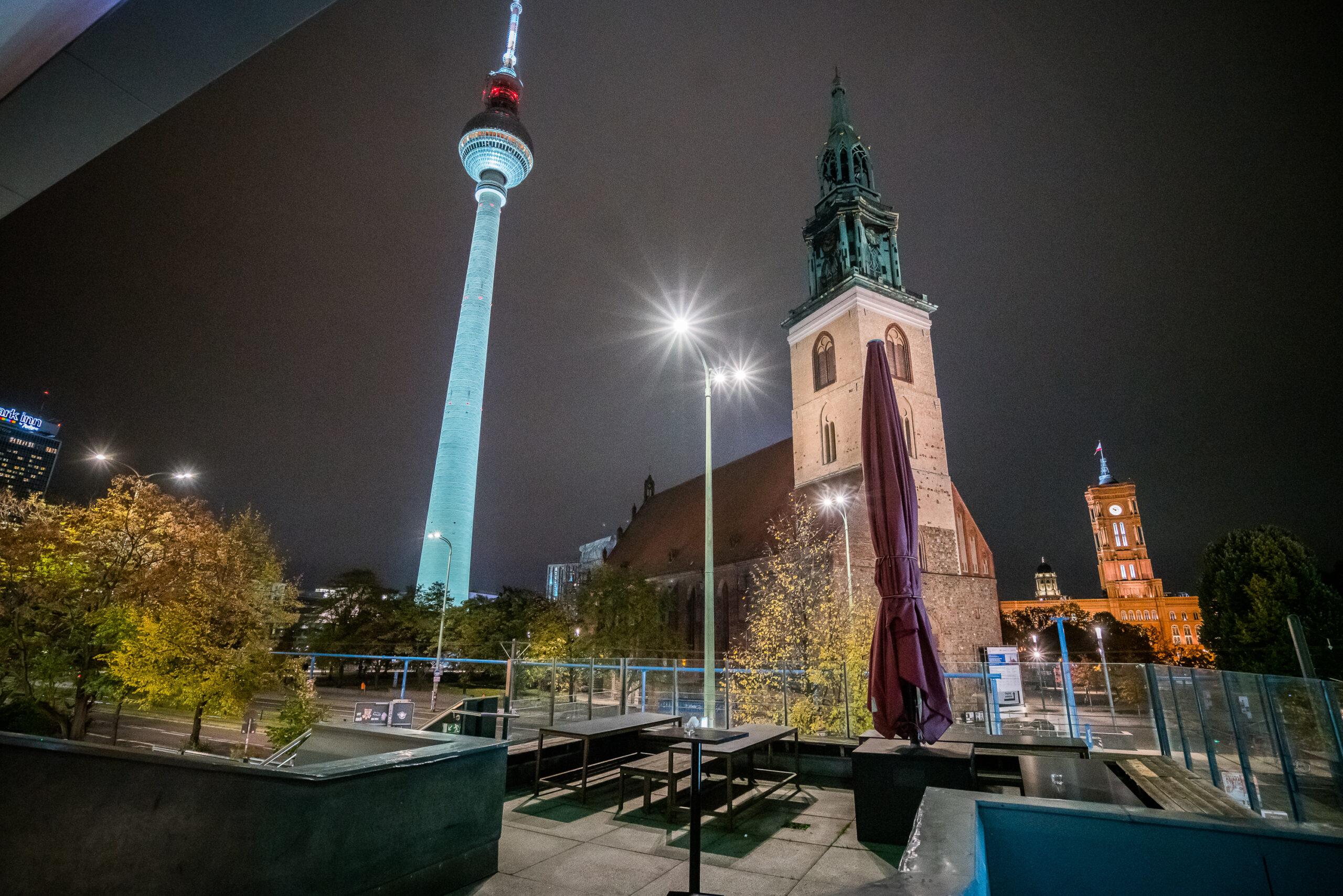 ⁨HBC (ehemals Haus Ungarn) am Alexanderplatz⁩ image 2