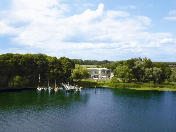 6 Tage Silvesterurlaub im Seehotel Bollmannsruh – Feiern & Entspannen am See
