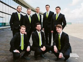 Flyer der Silvesterveranstaltung: Festliches Konzert zum Jahreswechsel – Vokalgruppe VIP in Graupa