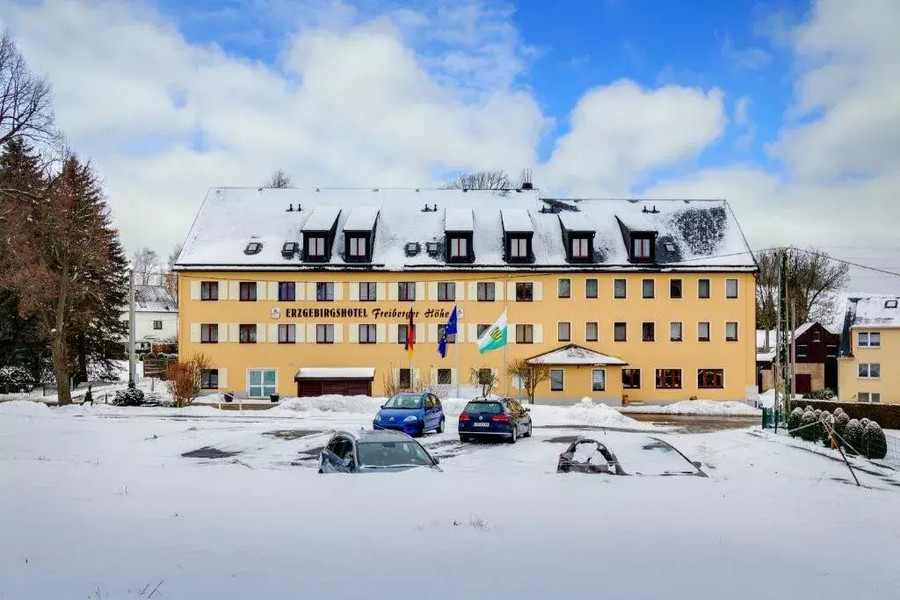 6-Tage-All-Inklusive-Silvester-Sause – Feiern und Genießen im Erzgebirgshotel Freiberger Höhe