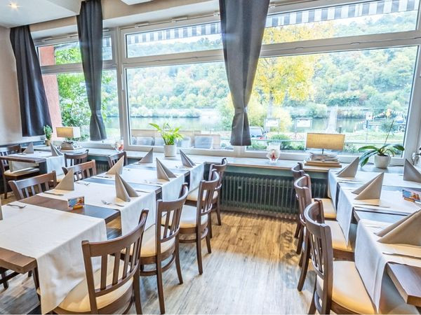 Silvester 2025/2026 in Baden-Württemberg: Western-Party & Buffet im Hotel Gasthof zum Ritter