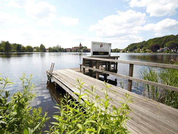 Silvester mit Seeblick – Ein Jahreswechsel voller Genuss und Idylle