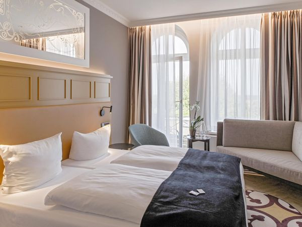 Silvester 2025/26 auf Usedom – Galabuffet, Live-Musik & Wellness im SEETELHOTEL Ostseehotel Ahlbeck