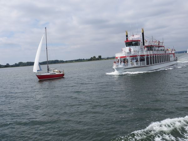 Flyer der Silvesterveranstaltung: Silvester auf der Schlei – Festliche Jahreswende mit Schiffstour und Gala in Kappeln