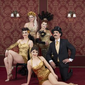 Burlesque – Golden Glamour Show: Silvestervorstellung 2025 in der Roten Bühne Nürnberg