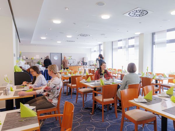 Silvesterreise 2025 nach Riesa: Feiern im traditionellen Brauhaus & 4* Hotelübernachtung