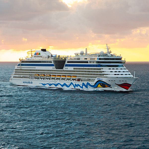 Flyer der Silvesterveranstaltung: Silvesterkreuzfahrt 2025/26: Spanien & Gibraltar mit AIDAluna