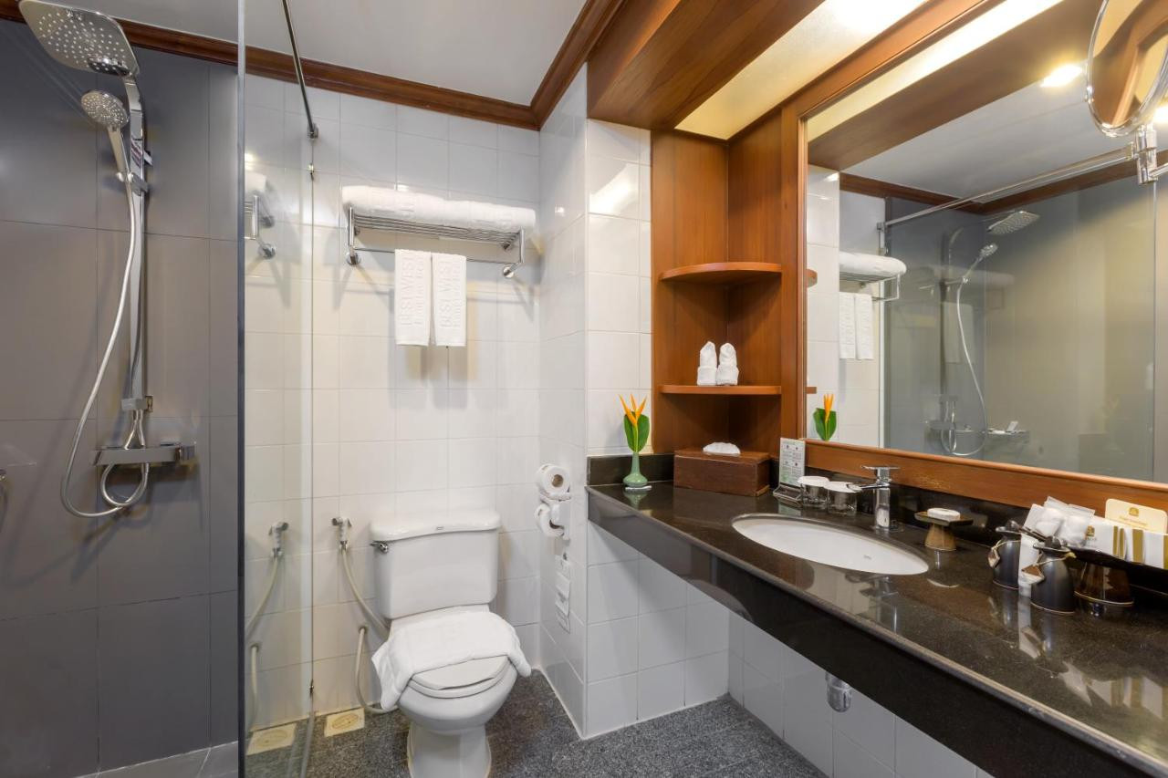 ⁨Best Western Premier Bangtao Beach Resort & Spa⁩ image 2