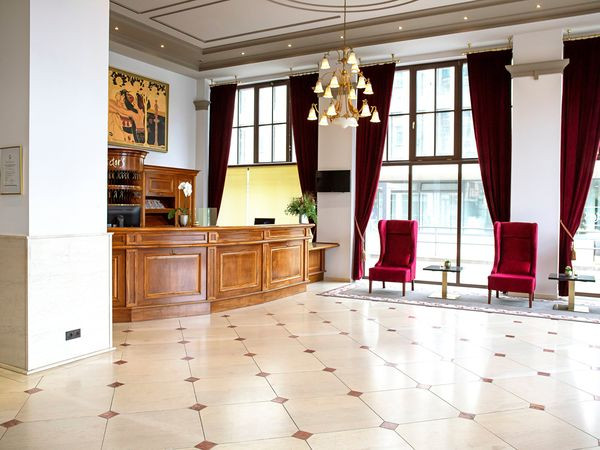 Silvester in Leipzig – stilvolles 5-Gang-Menü & City-Feeling im Victor’s Residenz-Hotel