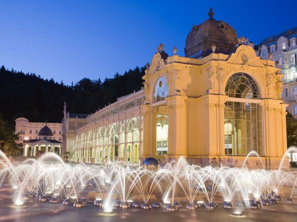 Kulinarische Wellness-Silvesterparty im Schlosshotel Marienbad: 5 Nächte mit Halbpension & Silvesterparty