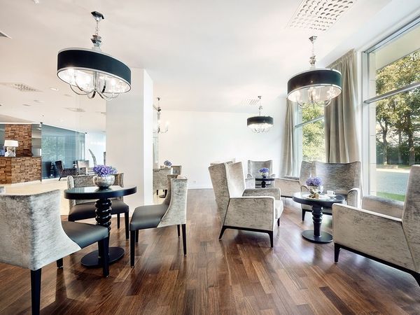 Silvesterurlaub 25/26 an der Ostsee: 4 Tage mit Frühstück & Silvesterfeier imDIUNE Hotel & Resort