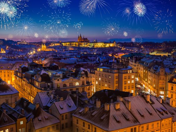 Flyer der Silvesterveranstaltung: Silvester in der Moldaumetropole Pentahotel Prague 2023/2024