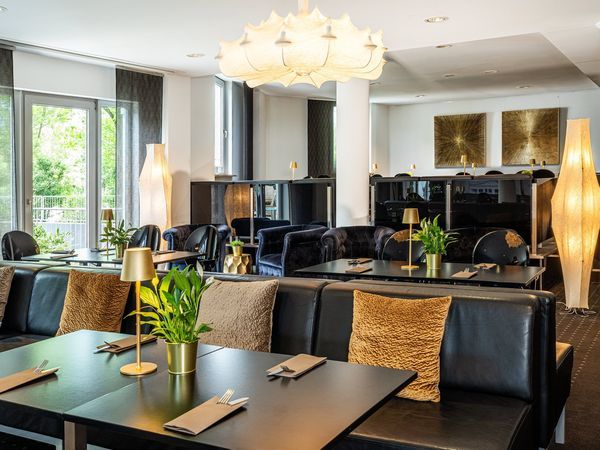 Silvester in München feiern – 3 Tage im Victor’s Residenz-Hotel mit Gala & DJ-Party
