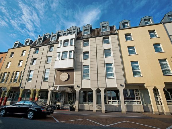 Silvester auf dem Rhein: Schiffsparty mit Buffet & DJ - 3 Tage im Best Western