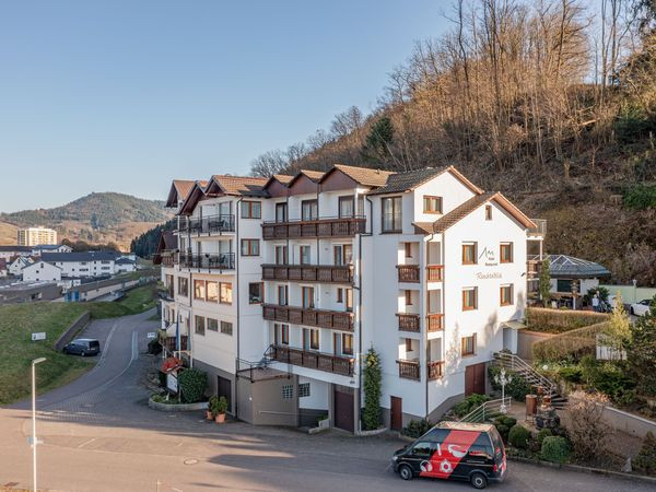 Flyer der Silvesterveranstaltung: Prosit Neujahr! – Silvesterzauber in Oberkirch