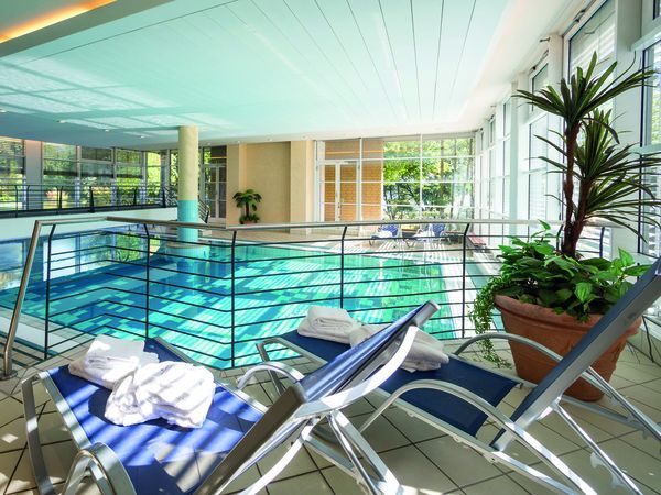Silvesterveranstaltung: Entspannter Silvesterurlaub in Potsdam – 4 Tage Wellness & Genuss am Templiner See