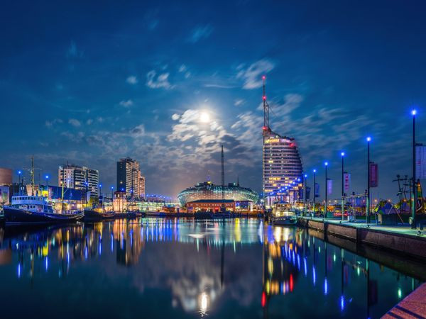 Silvesterveranstaltung: Silvester 2024 in Bremerhaven: 3 Übernachtungen im City Hotel Bremerhaven