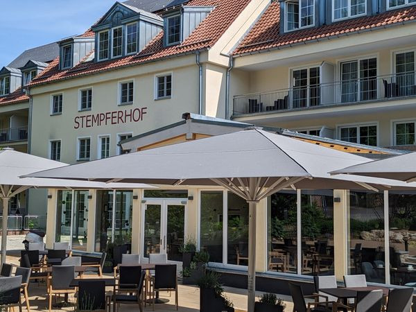 Silvesterveranstaltung: Kulinarische Silvesterreise 2024 - 2 Nächte im Hotel Stempferhof