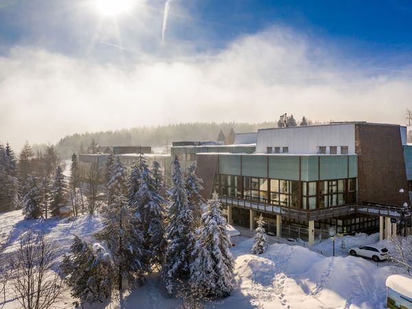 Flyer der Silvesterveranstaltung: 6 Tage Silvesterurlaub im Erzgebirge bei Dresden