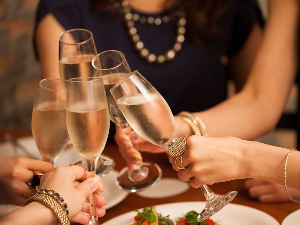 Silvesterveranstaltung: Silvester im Welcome Hotel Neckarsulm – Shine & Dine mit Live-Musik & Feuerwerk