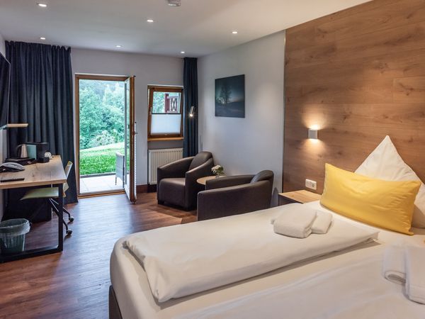 Silvester im Bayerischen Wald - inkl. HP & Gala | 6 T Village Hotel Bayerischer Wald 2024/2025