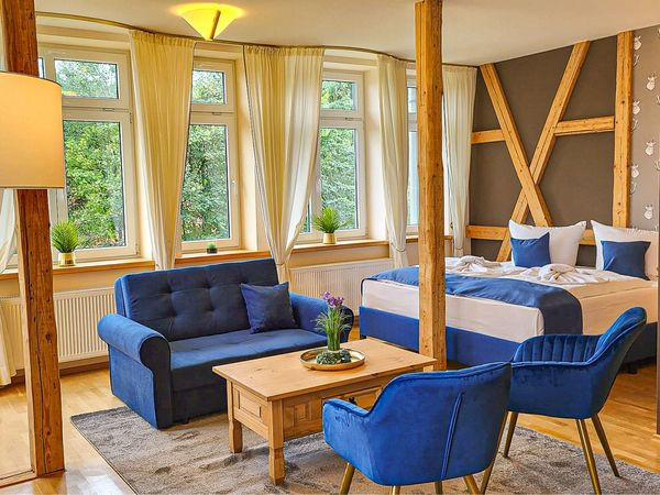 6 Tage Silvesterurlaub inkl. HP plus, Getränke & Party in der Ferien Residenz Thüringer Wald