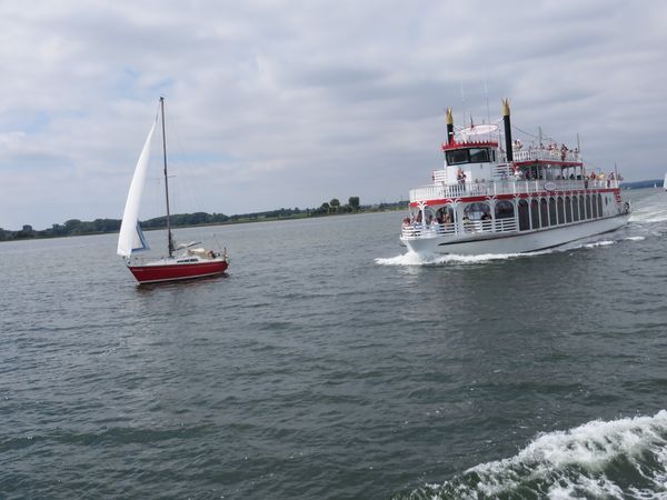 Flyer der Silvesterveranstaltung: Silvester auf der Schlei – Festliche Jahreswende mit Schiffstour und Gala in Kappeln