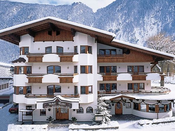 Flyer der Silvesterveranstaltung: Alpiner Wintertraum im Zillertal – 7 Nächte im Hotel Rose, Mayrhofen