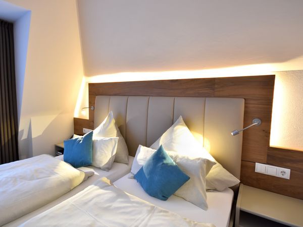 Silversterball Hotel & Restaurant Zum Deutschen Hause