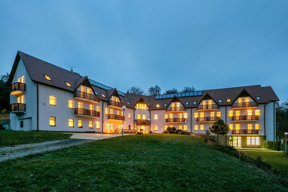 Silvesterveranstaltung: Luxuriöser Silvester im Erzgebirge: 5 Nächte im Pytloun Wellness Hotel Hasistejn