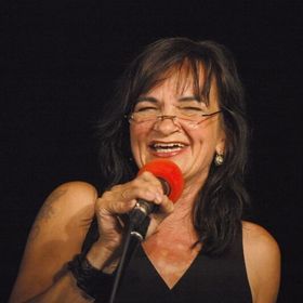 Silvesterveranstaltung: Silvesterkabarett in Köln: Marina Barth – „Zeitlupe“ am 31.12.2025 um 17:00 & 21:00 Uhr