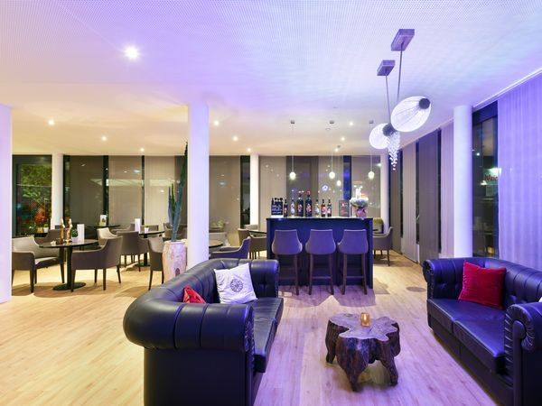 Silvester in Graz 2024: Exklusives Arrangement im AMEDIA Luxury Suites