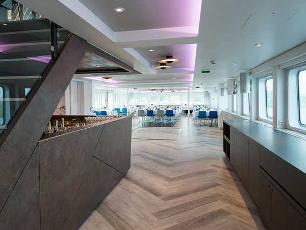Hamburger Große Silvesterfeier auf der MS Princess Crowne Plaza Hamburg – City Alster 2025/2026