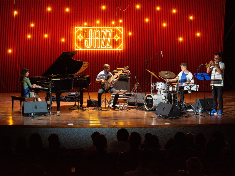 Silvesterveranstaltung: Karl Ratzer Trio - Silvester Special 2023 im Porgy & Bess 