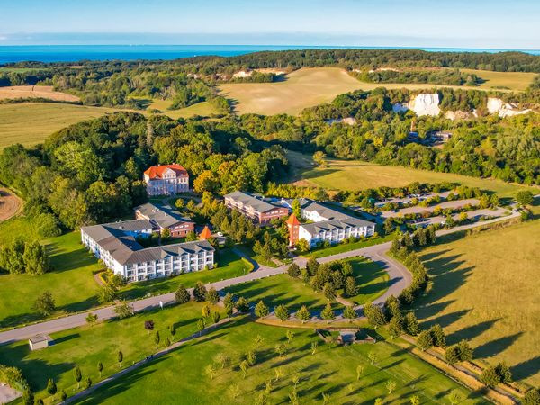 Silvester 2024 auf Rügen im Precise Resort Rügen mit Wellness & SPLASH Erlebniswelt