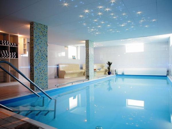Flyer der Silvesterveranstaltung: Silvesterurlaub im Sauerland – Hotel Wulff Bad Sassendorf mit Dinner & Massage | 4–5 Tage Wellness-Special