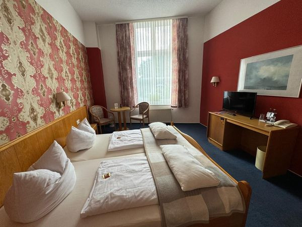 Silvester im Hotel Zur Eldenburg – 4 oder 5 Tage Entspannung an der Mecklenburgischen Seenplatte