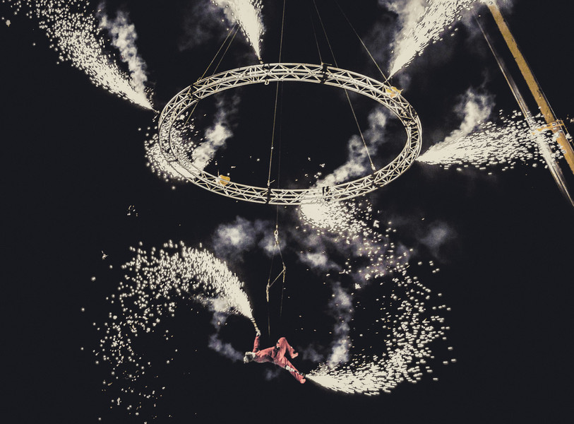 Silvesterveranstaltung: Da Capo Varieté Silvestergala 2024 - FLY komm flieg mit mir - Volksfestplatz Aschaffenburg
