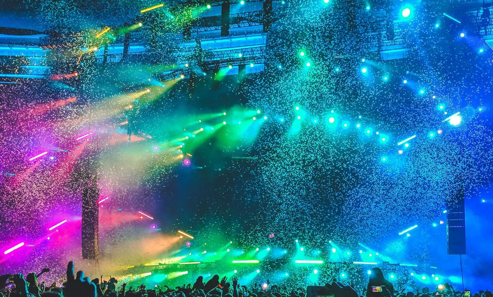 Silvesterveranstaltung: Silvesterkonzert 2025 in Osnabrück | Herr Jan & seine Superbänd