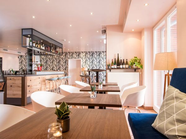 Silvester in Büsum – Jahreswechsel im Boutique-Hotel Zur Alten Post mit Dinner & Meerzeit-Wellenbad