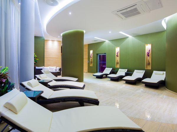 Silvesterzauber an der Ostsee - 4 Tage im UNITRAL Hotel Medical Spa